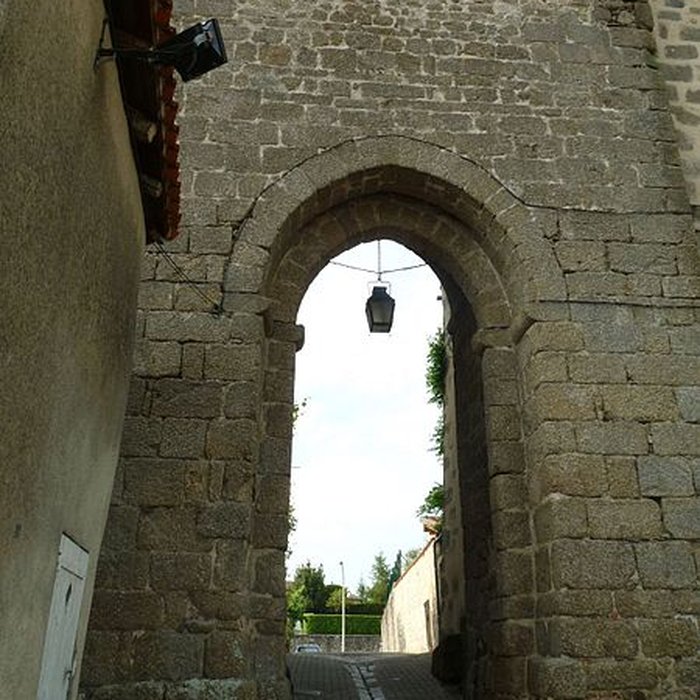 Photo de Porte de ville de Confolens