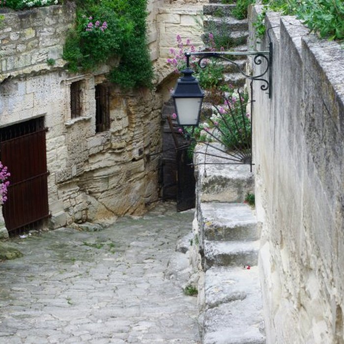 Photo de Porte dEyguières des Baux-de-Provence