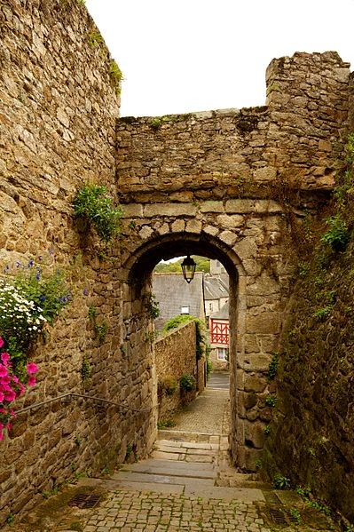 Photo de Porte du Faubourg Saint-Jean de Moncontour
