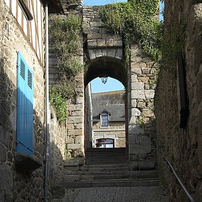 Photo de Porte du Faubourg Saint-Jean de Moncontour