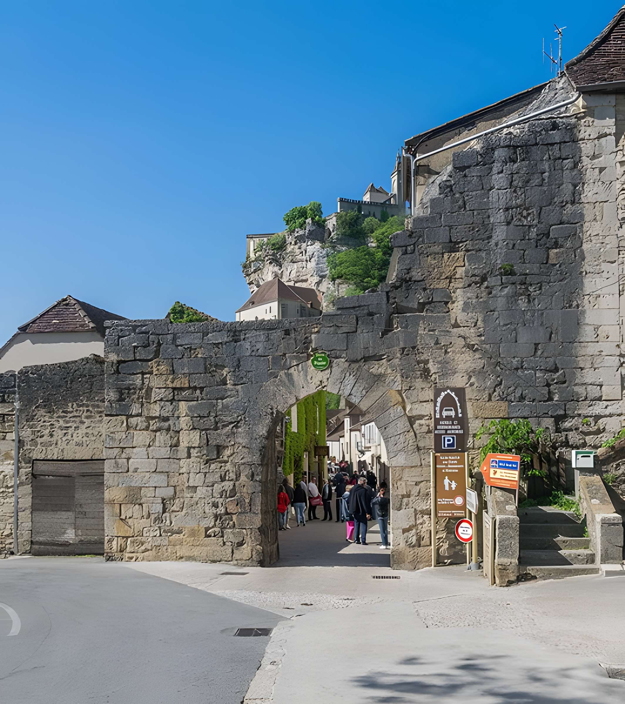 Porte du Figuier de Rocamadour
