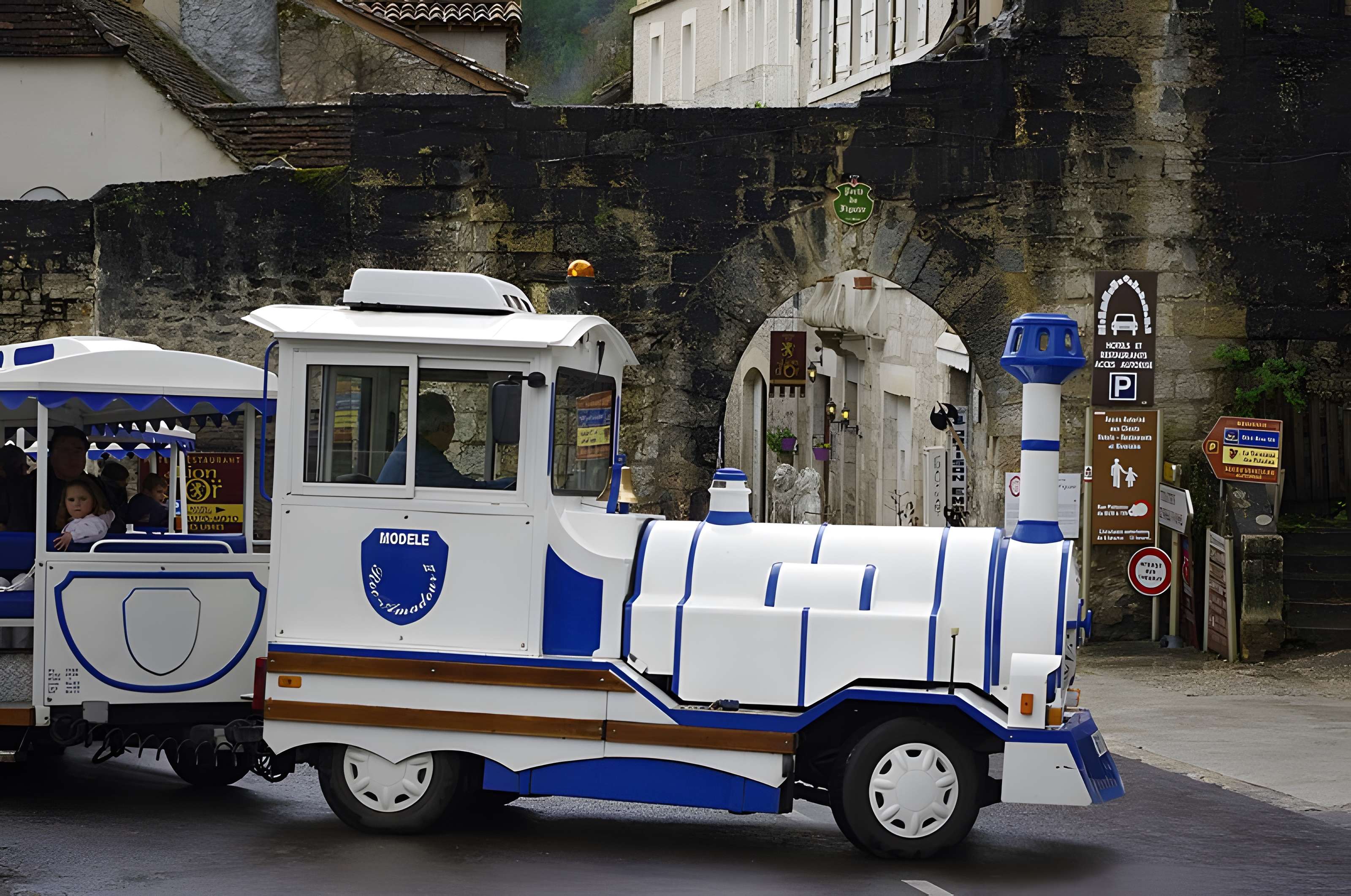 Porte du Figuier de Rocamadour