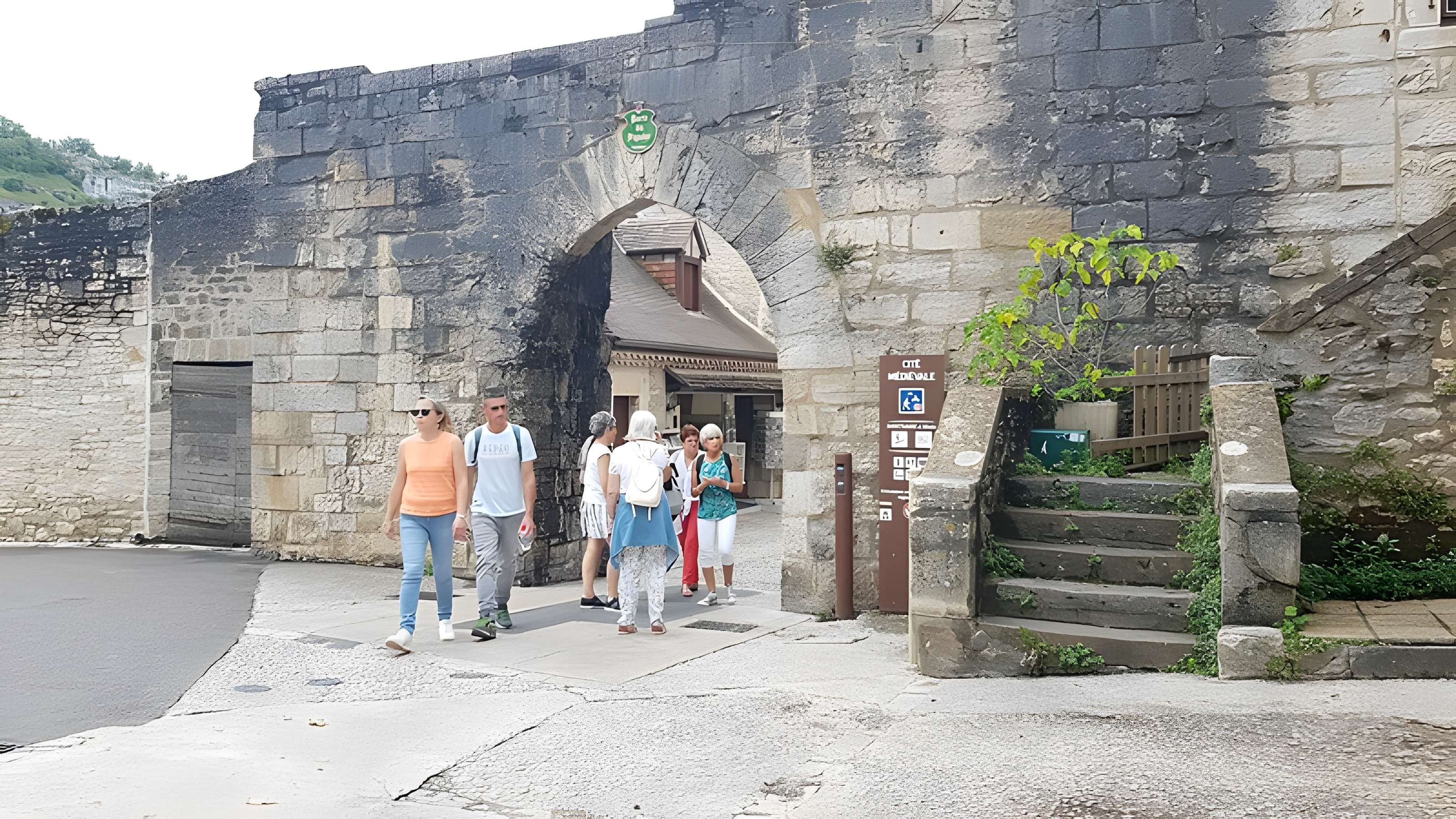 Porte du Figuier de Rocamadour