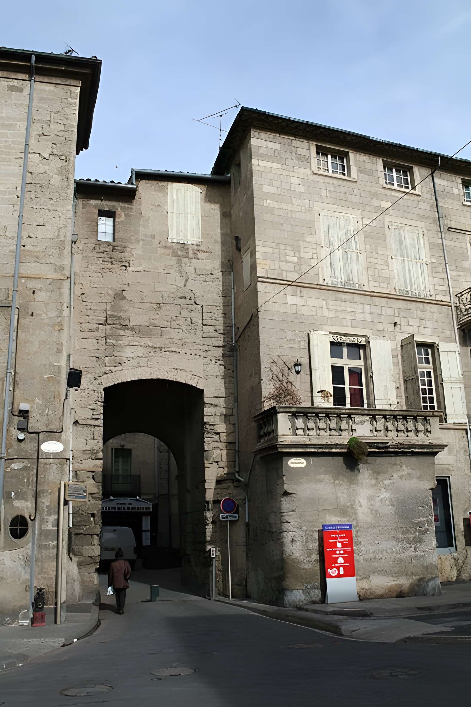 Porte Faugères de Pézenas 