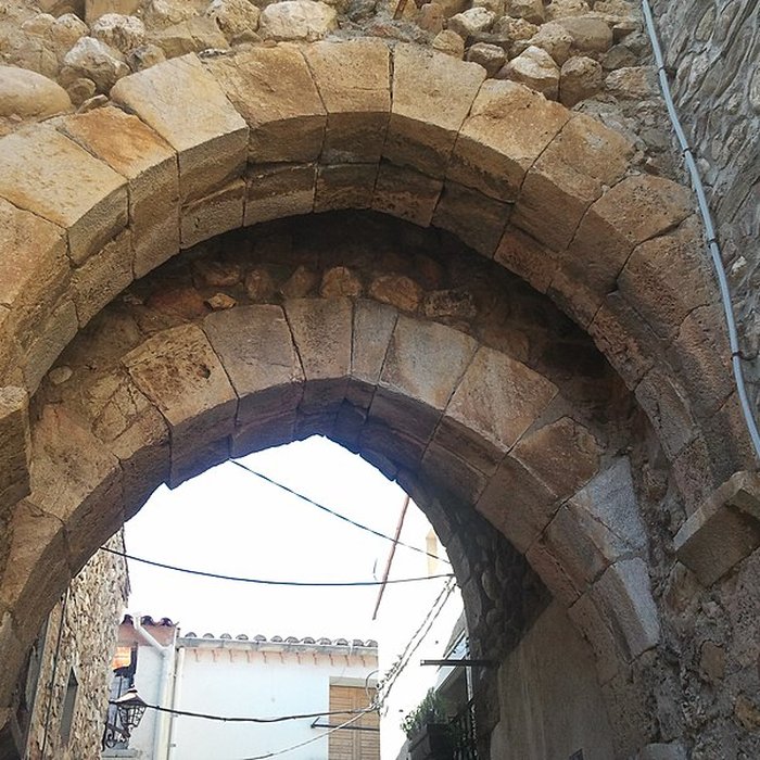 Photo de Porte fortifiée de Fourques