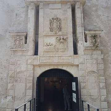 Porte Maubec de La Rochelle