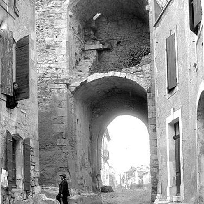 Photo de Porte Sainte-Anne dOrgon