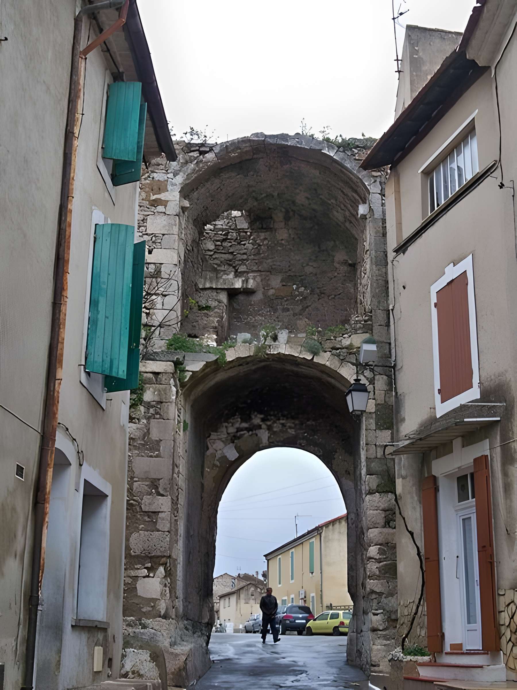 Porte Sainte-Anne d'Orgon 
