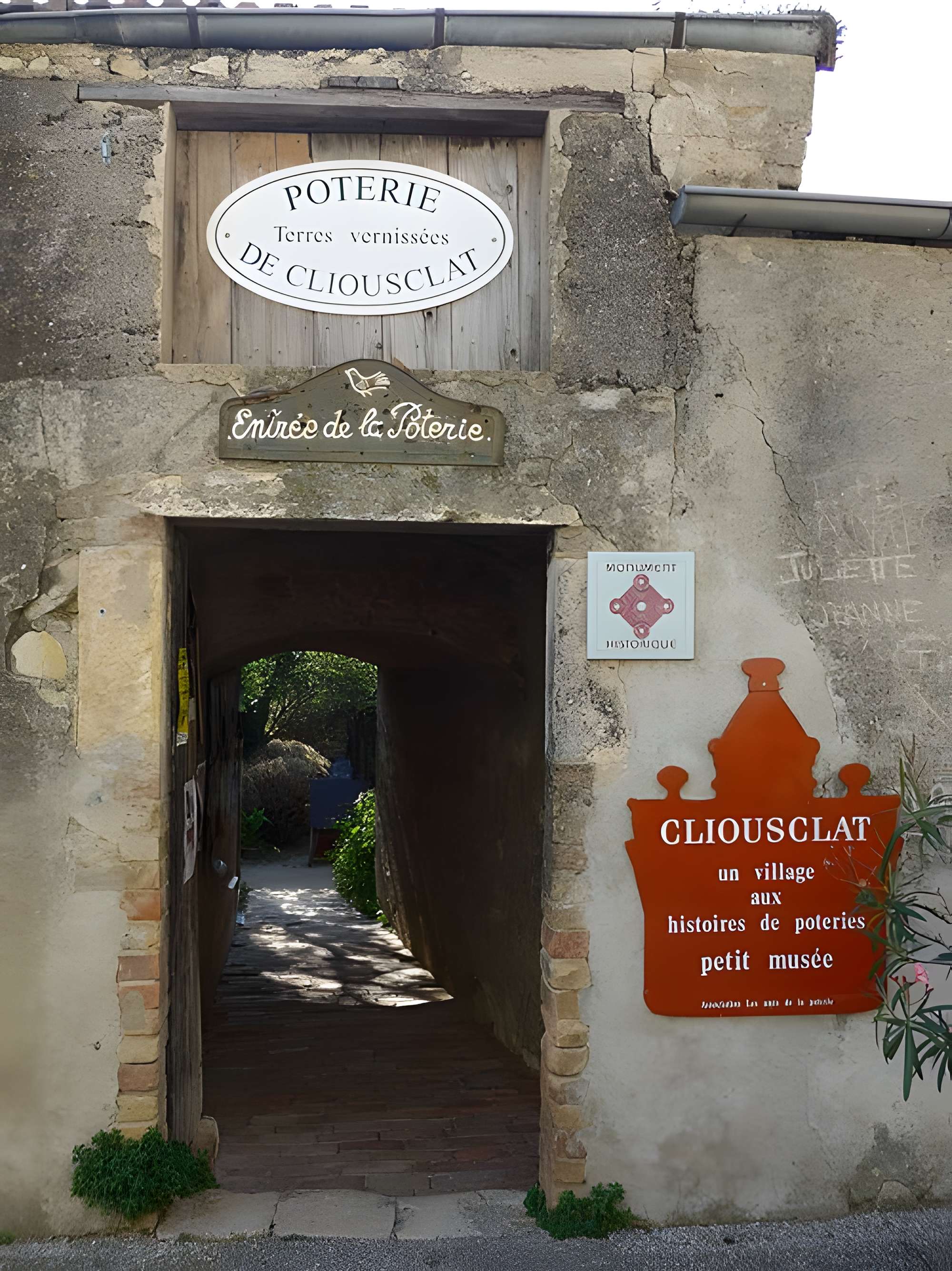 Poterie de Cliousclat