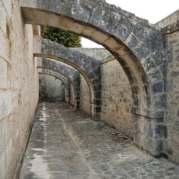 Poudrières et casernes de Brouage