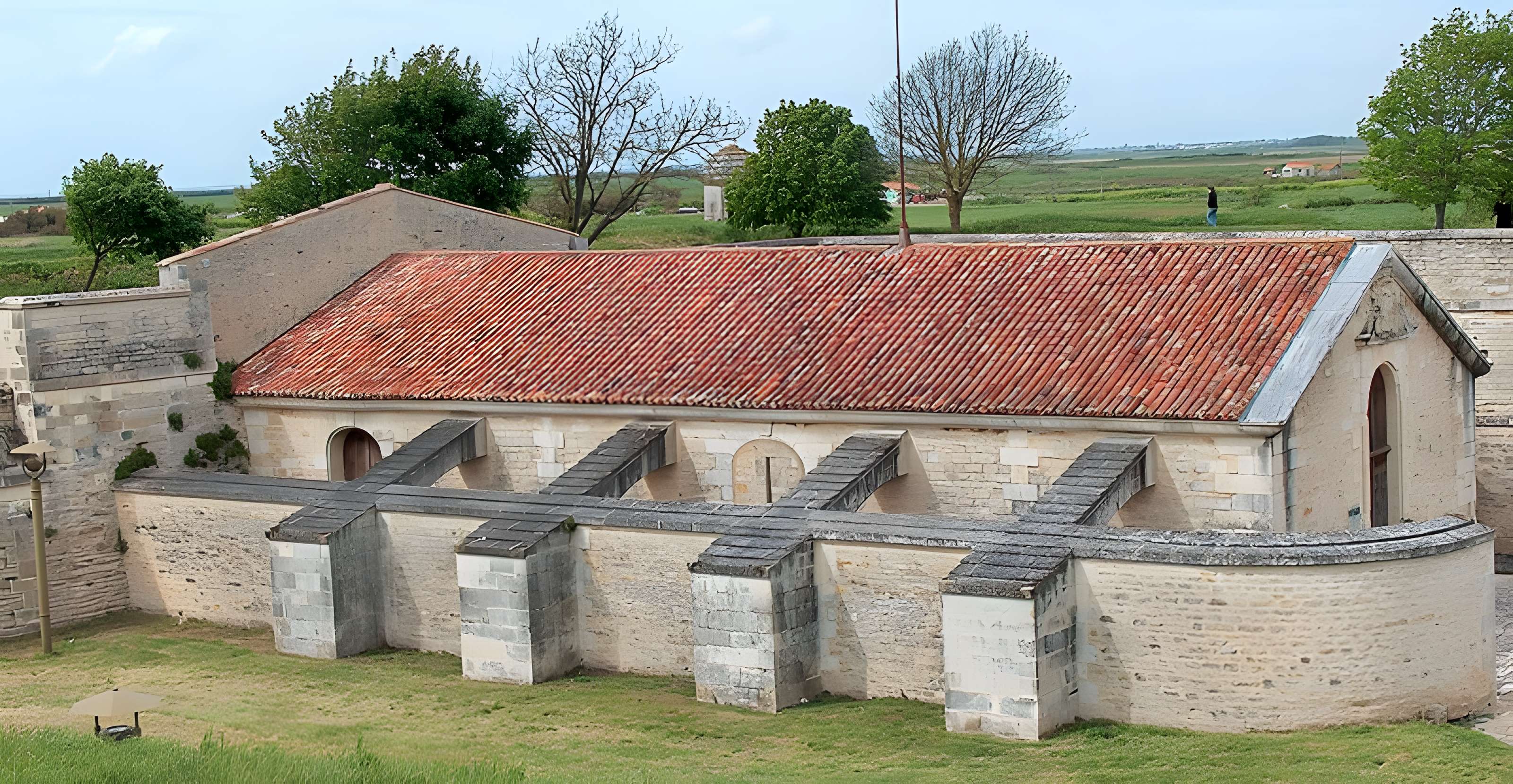Poudrières et casernes de Brouage