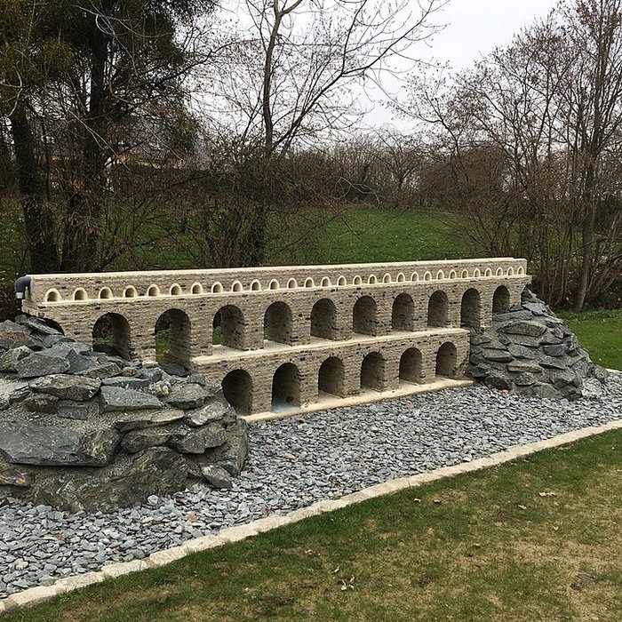 Photo de Castellum divisorium de Nîmes