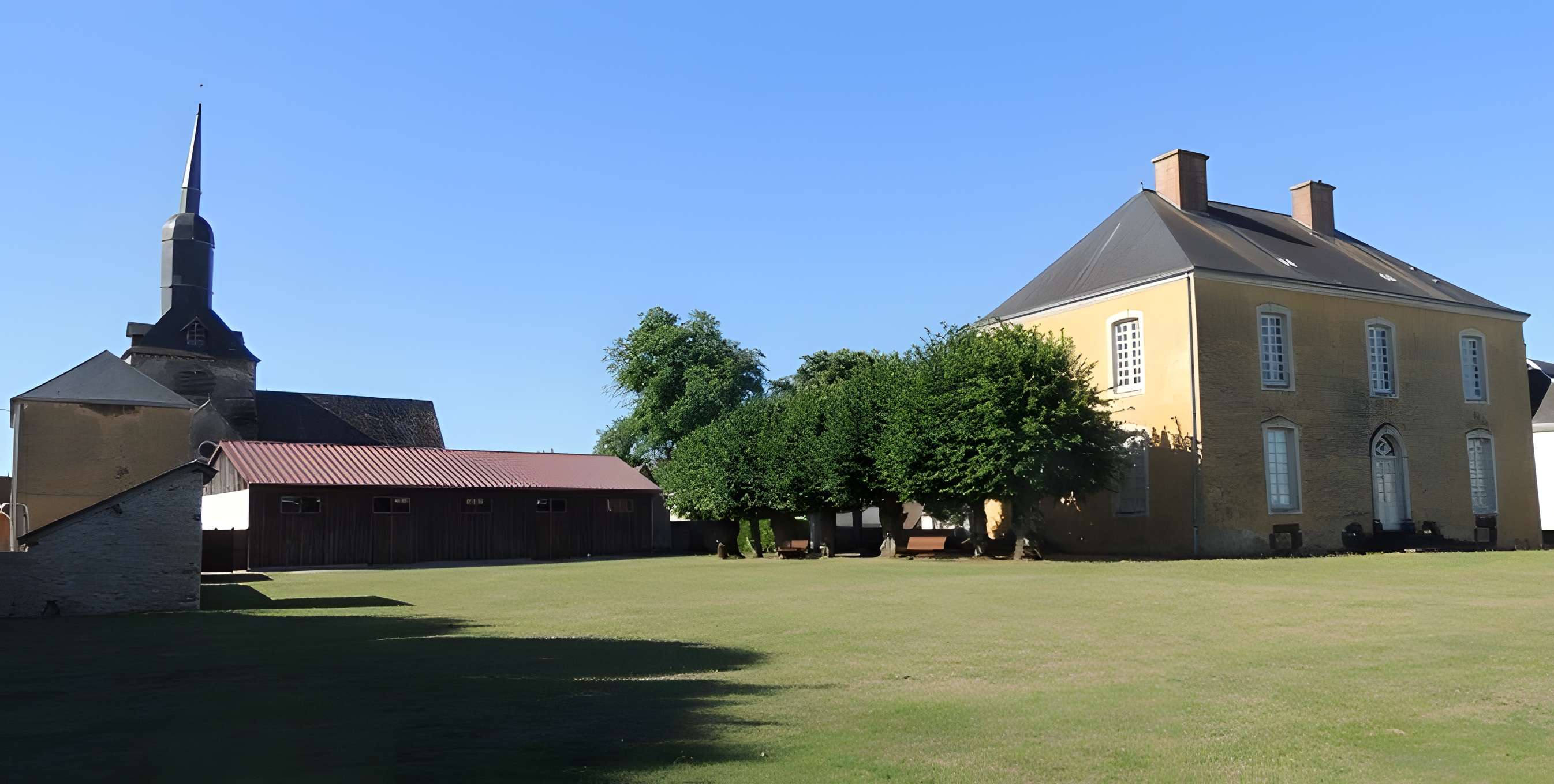 Presbytère de Domfront-en-Champagne 