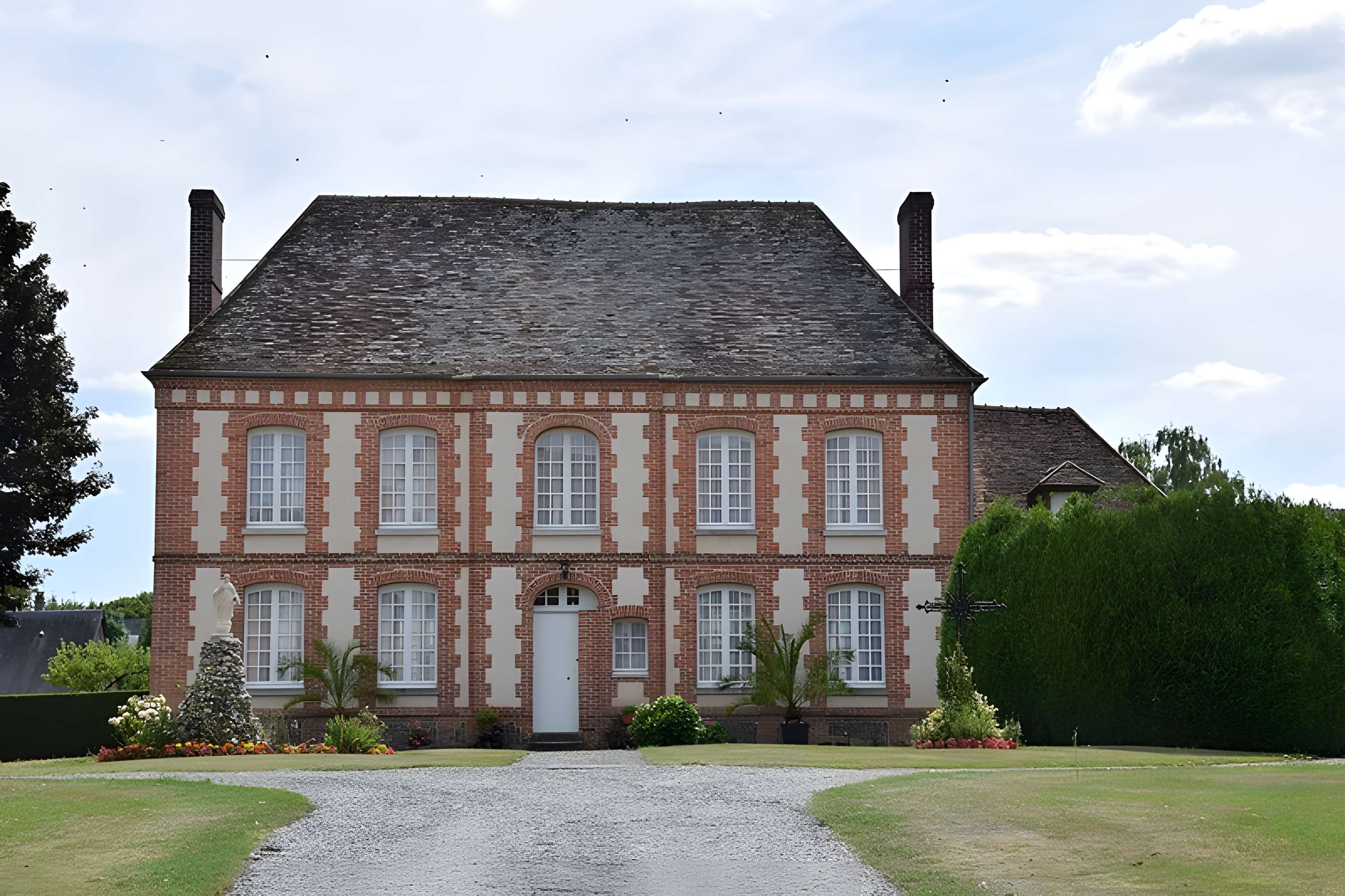 Presbytère de Neuf-Marché 