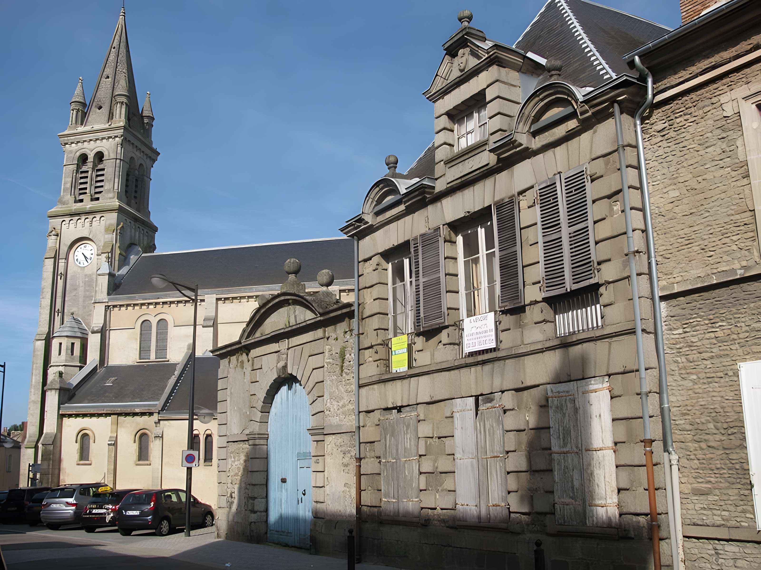 Presbytère Saint-Pierre de Montsort à Alençon 