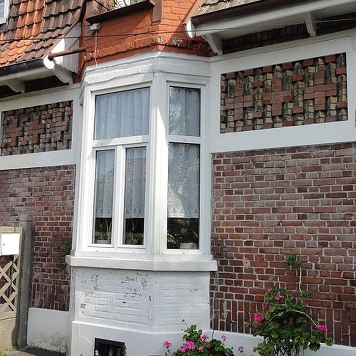 Photo de Presbytères français et polonais de léglise Notre-Dame-des-Mineurs de Waziers