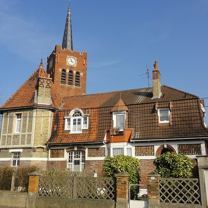 Photo de Presbytères français et polonais de léglise Notre-Dame-des-Mineurs de Waziers