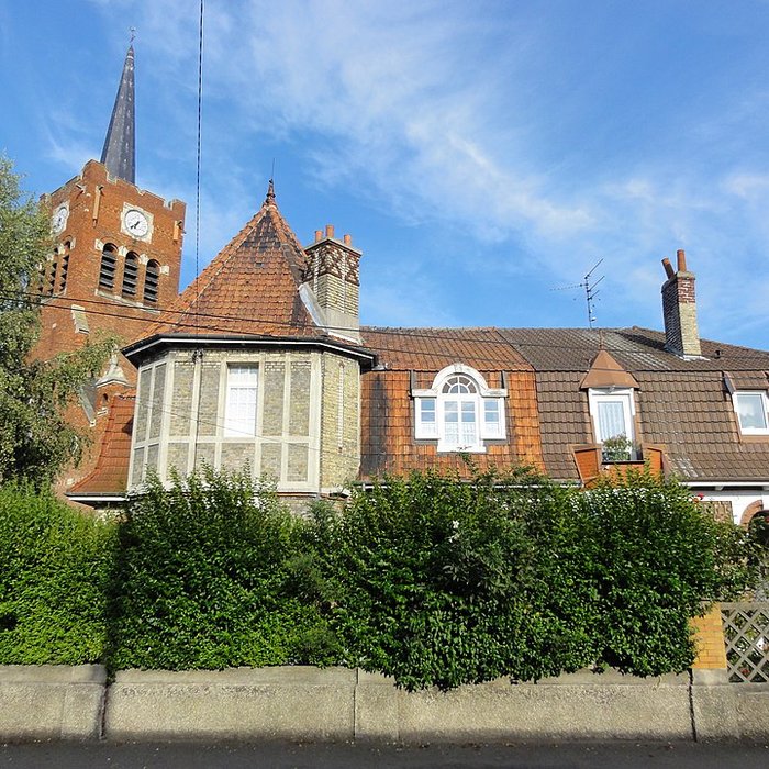 Photo de Presbytères français et polonais de léglise Notre-Dame-des-Mineurs de Waziers