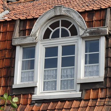 Presbytères français et polonais de léglise Notre-Dame-des-Mineurs de Waziers