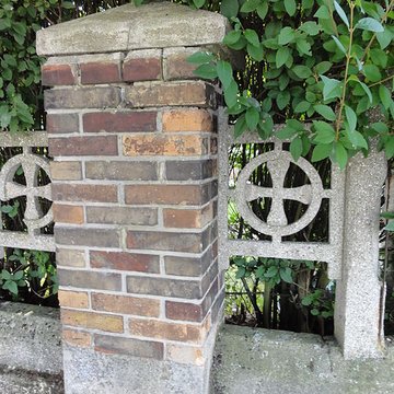 Presbytères français et polonais de léglise Notre-Dame-des-Mineurs de Waziers