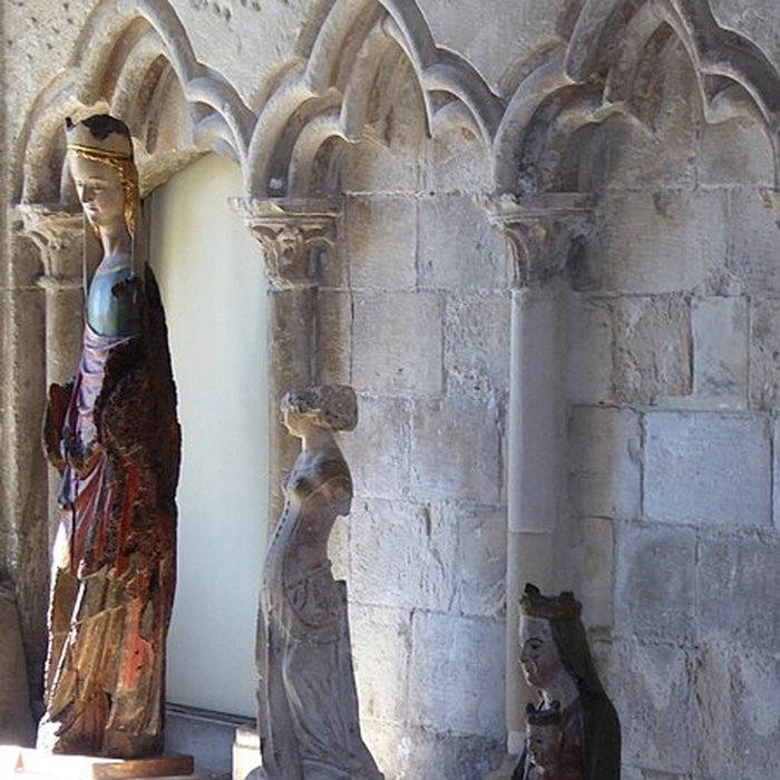 Photo de Ancien château deau, dit aussi Rotonde de Graville