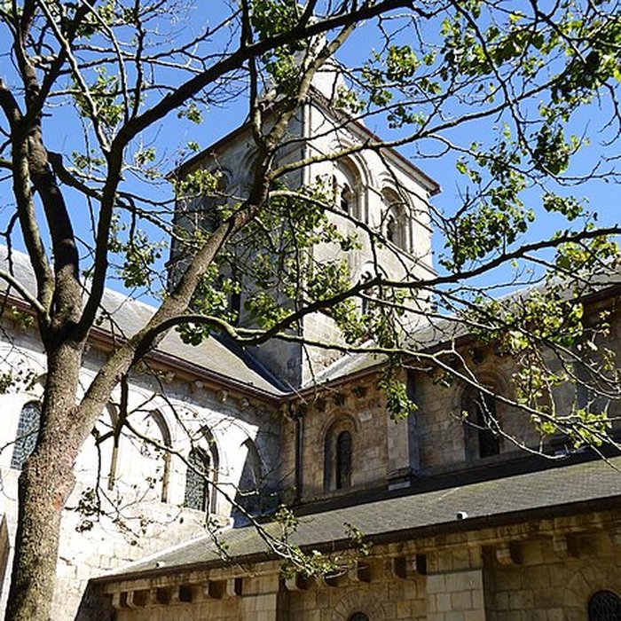 Photo de Ancien château deau, dit aussi Rotonde de Graville