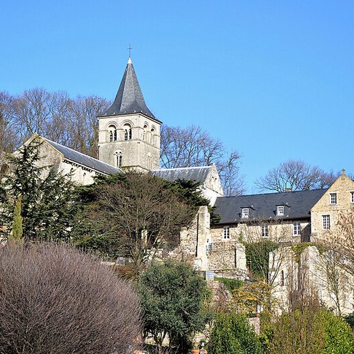 Photo de Ancien château deau, dit aussi Rotonde de Graville
