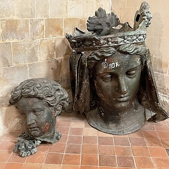 Photo de Ancien château deau, dit aussi Rotonde de Graville