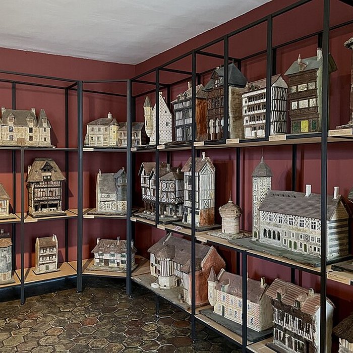 Photo de Ancien château deau, dit aussi Rotonde de Graville