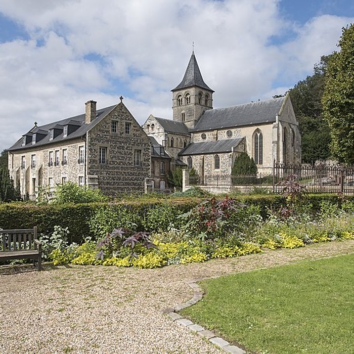 Photo de Ancien château deau, dit aussi Rotonde de Graville