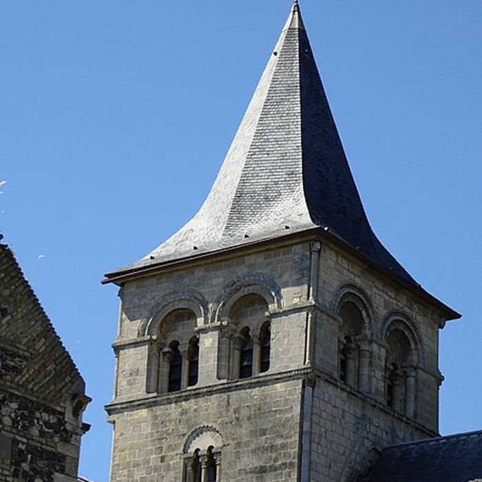 Photo de Ancien château deau, dit aussi Rotonde de Graville