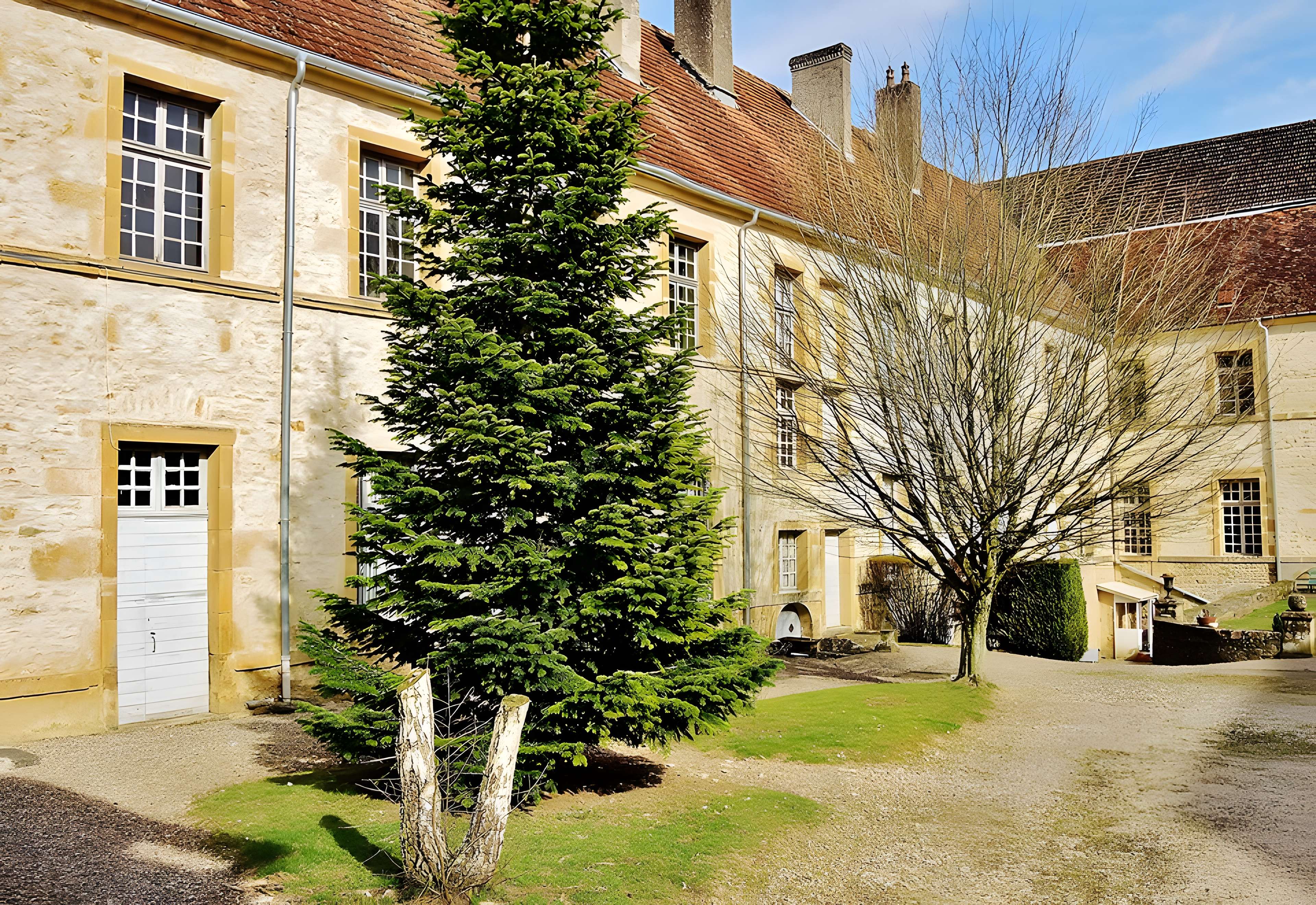 Prieuré de La Roche-Morey