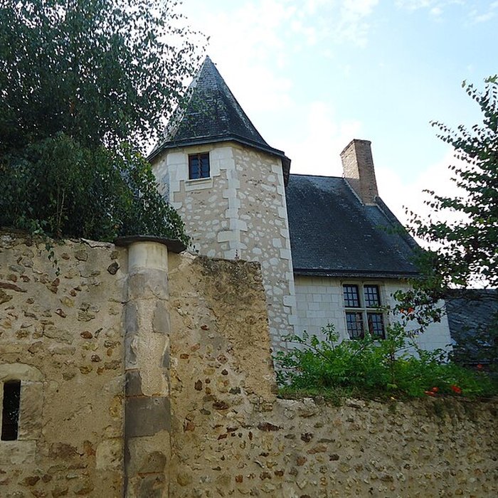 Photo de Prieuré de Luché-Pringé