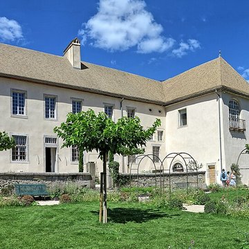 Prieuré de Mouthier-Haute-Pierre