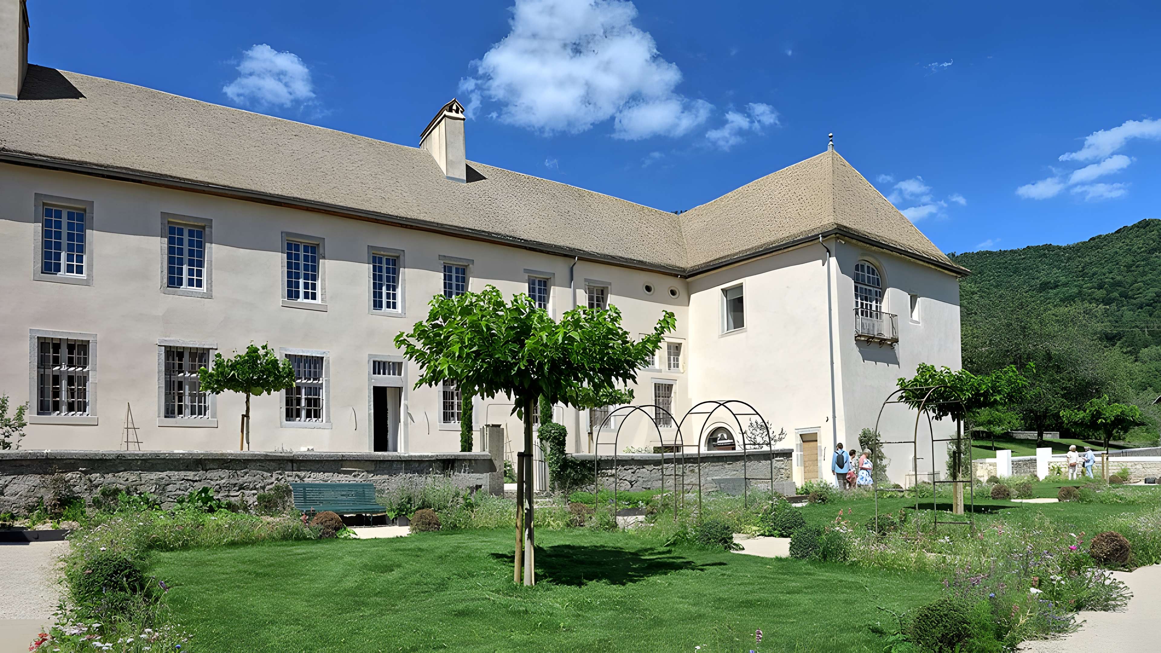 Prieuré de Mouthier-Haute-Pierre