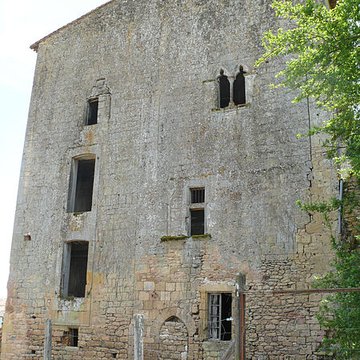 Prieuré de Sainte-Croix-de-Beaumont