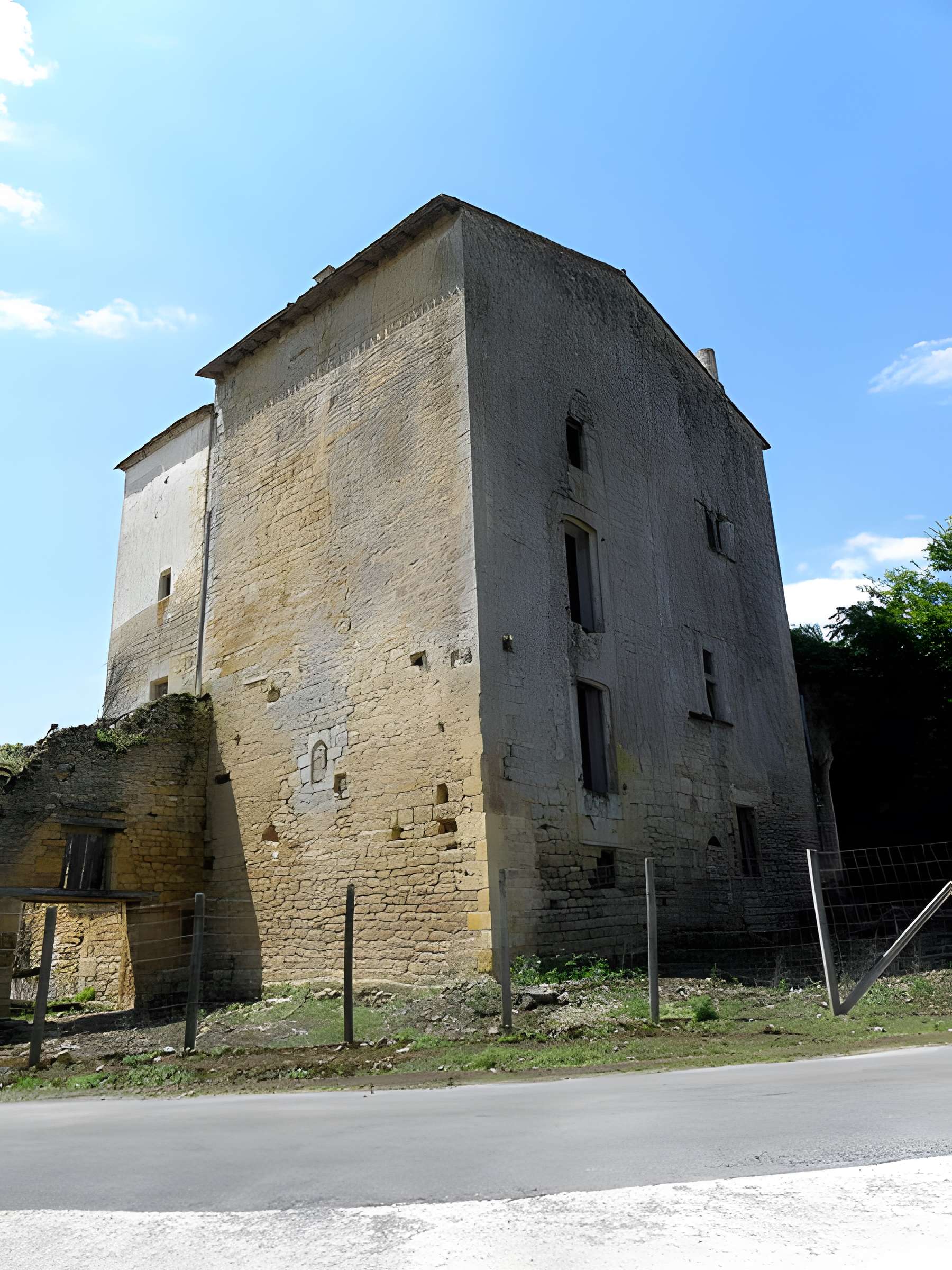 Prieuré de Sainte-Croix-de-Beaumont