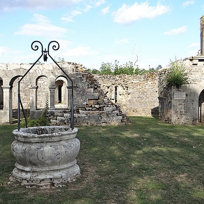 Photo de Prieuré de Saint-Jean-des-Bonshommes