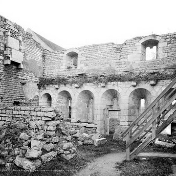 Prieuré de Saint-Jean-des-Bonshommes