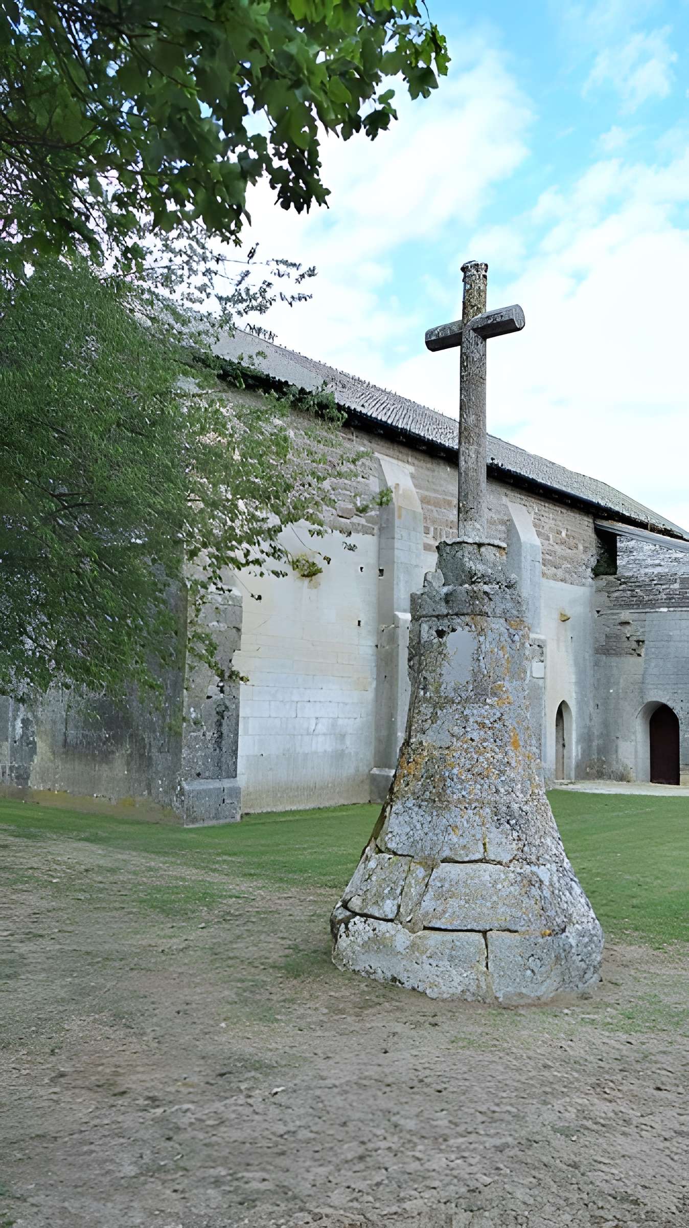 Prieuré de Saint-Jean-des-Bonshommes