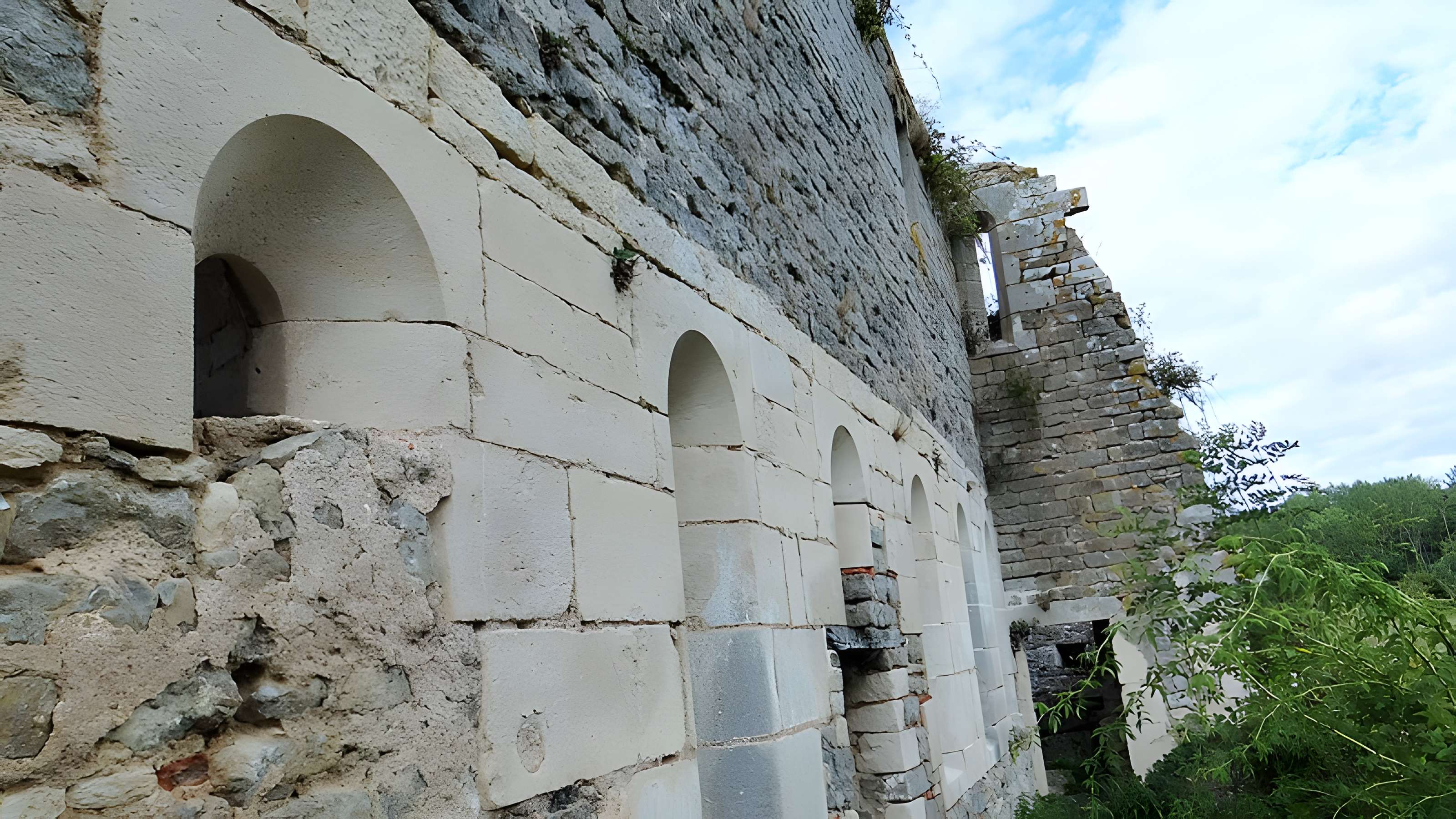 Prieuré de Saint-Jean-des-Bonshommes