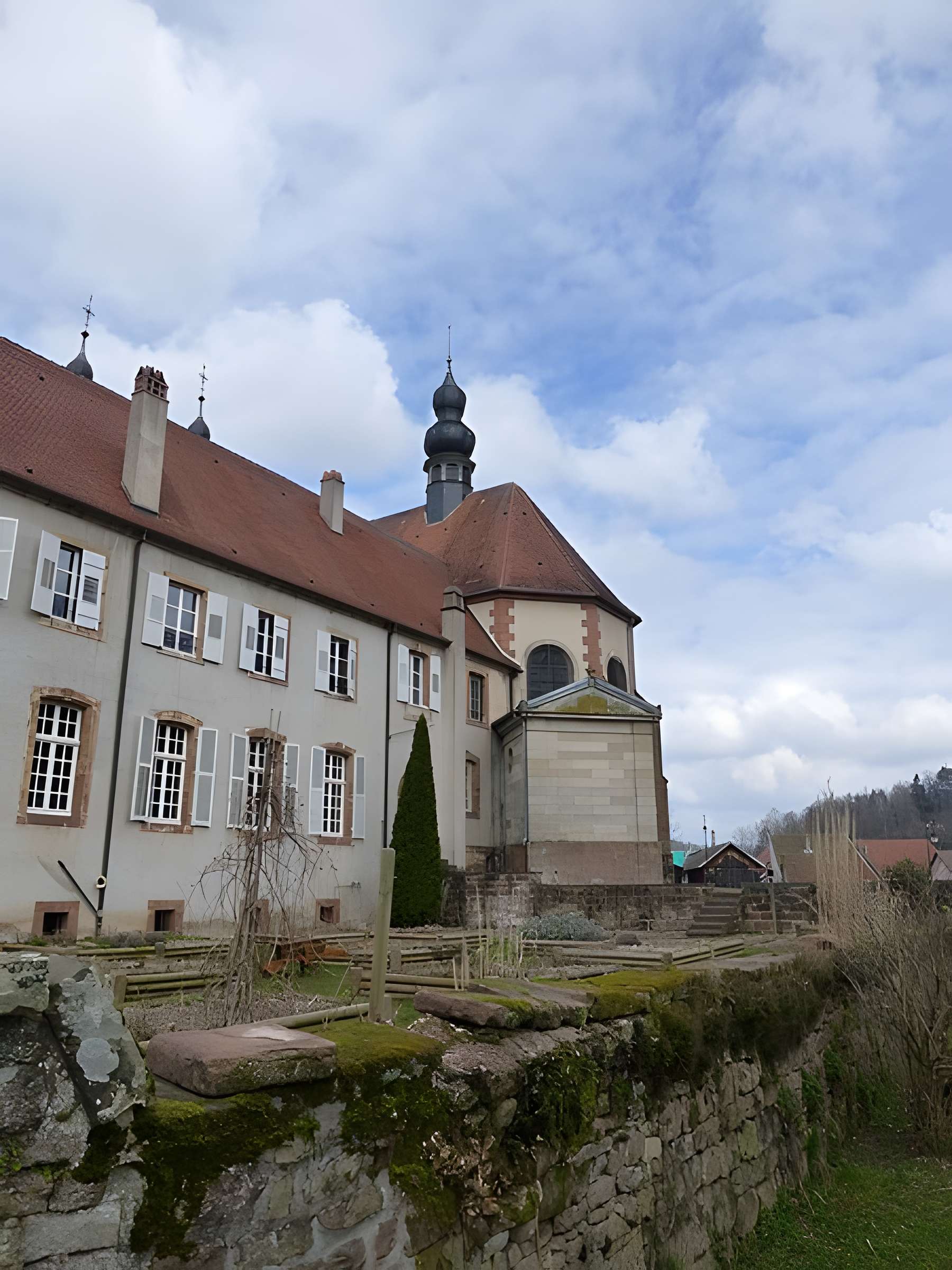 Prieuré de Saint-Quirin