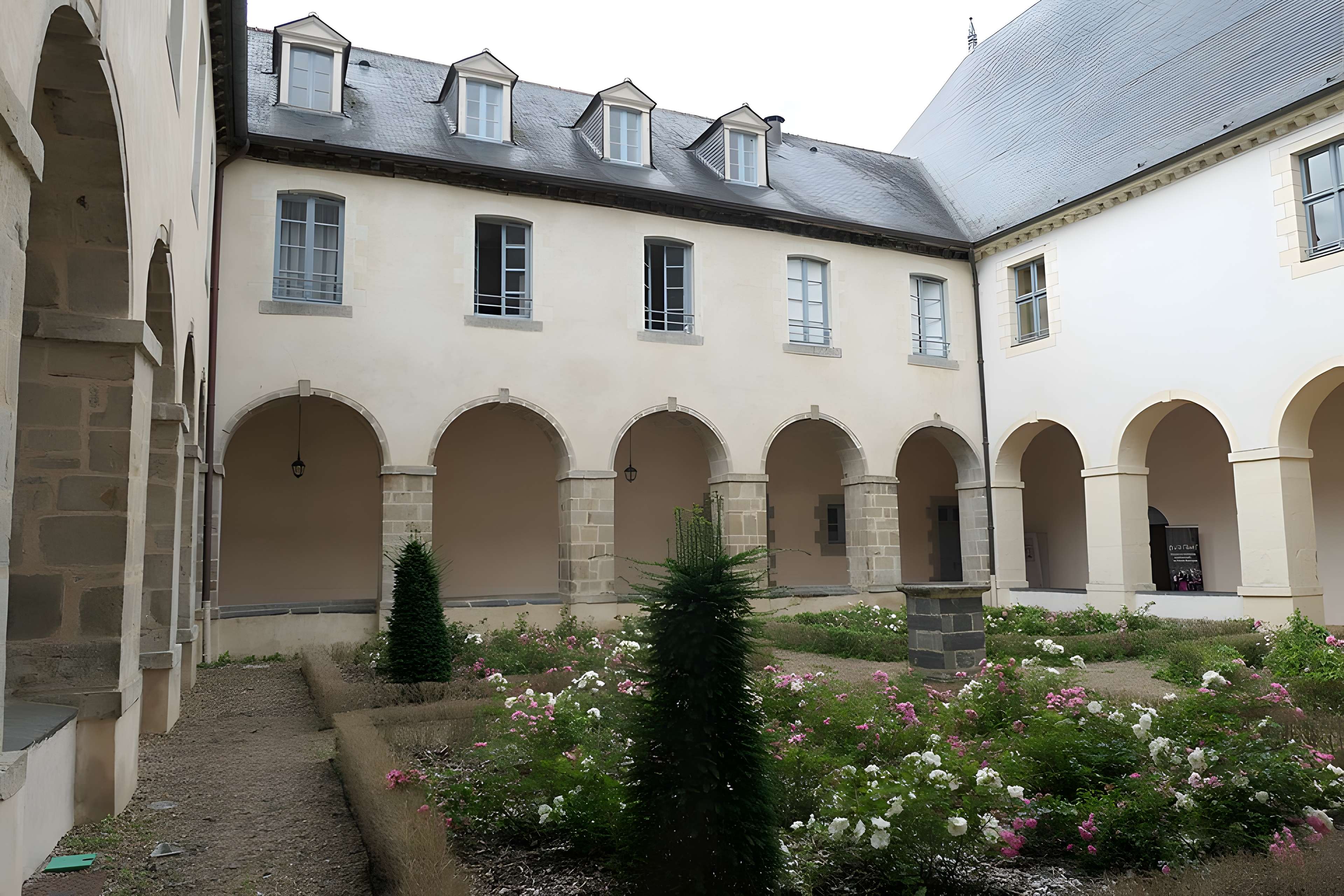 Prieuré Notre-Dame de Vitré