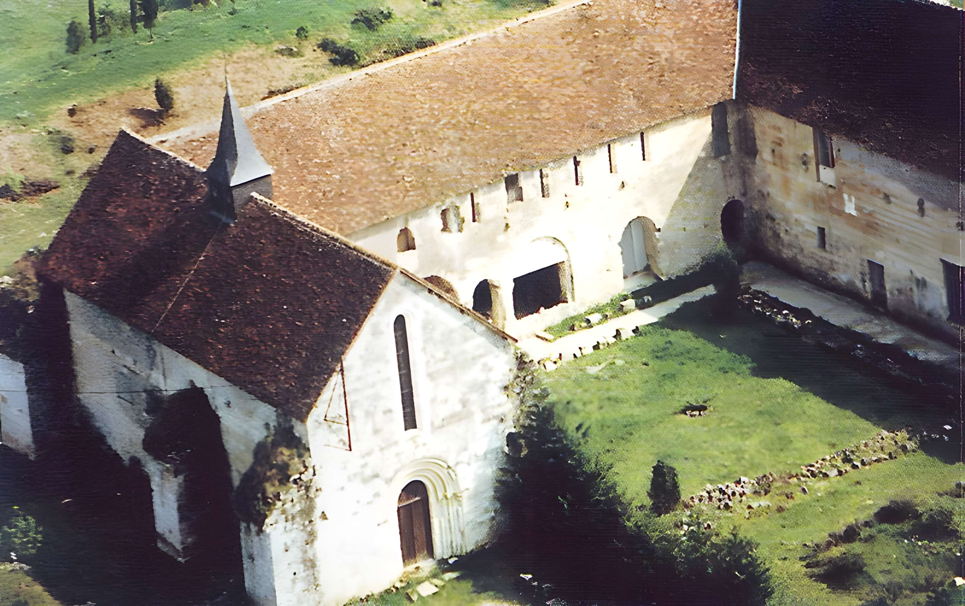 Prieuré Notre-Dame et Saint-Étienne de Villiers
