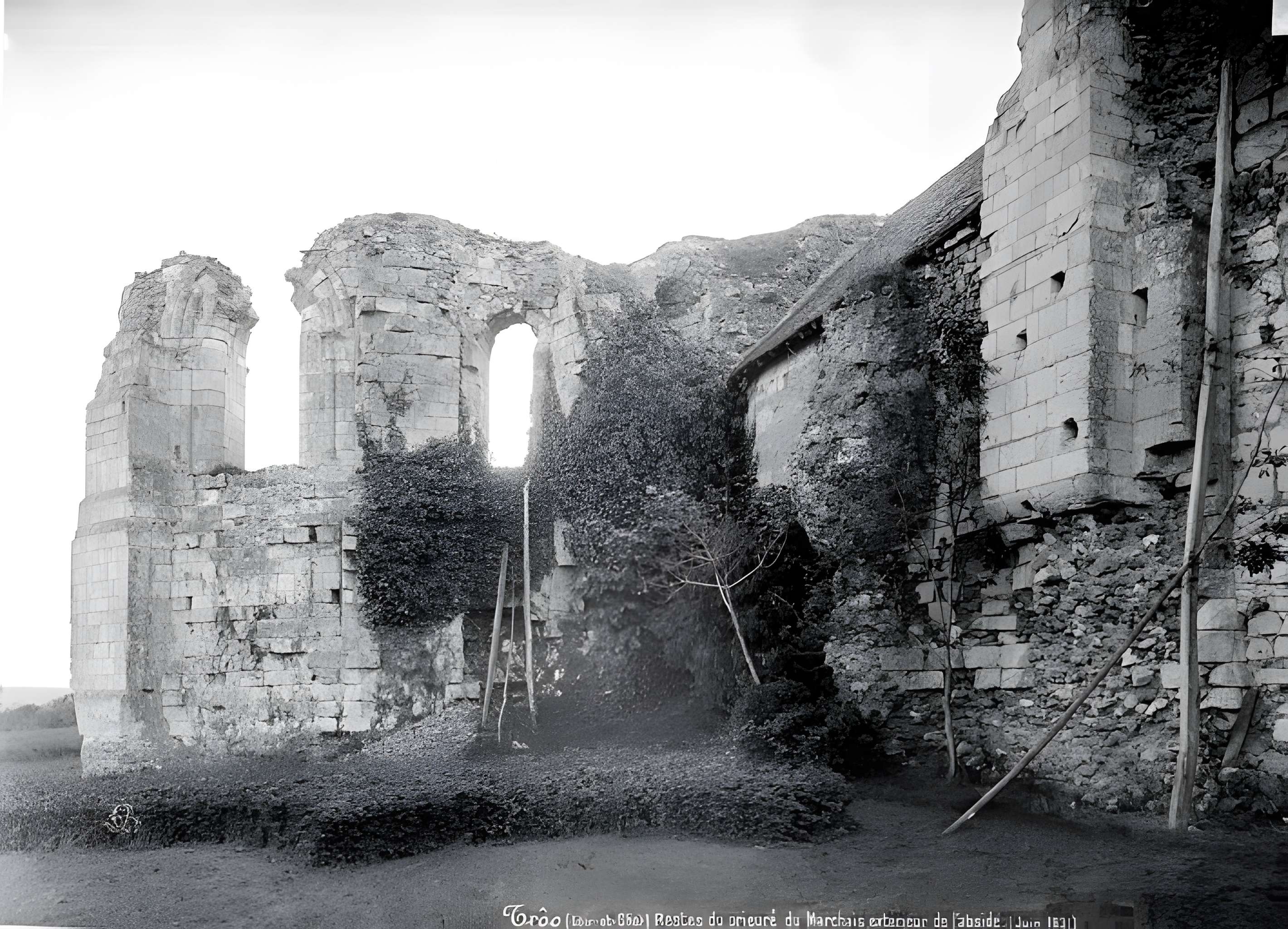 Prieuré Notre-Dame-des-Marchais 