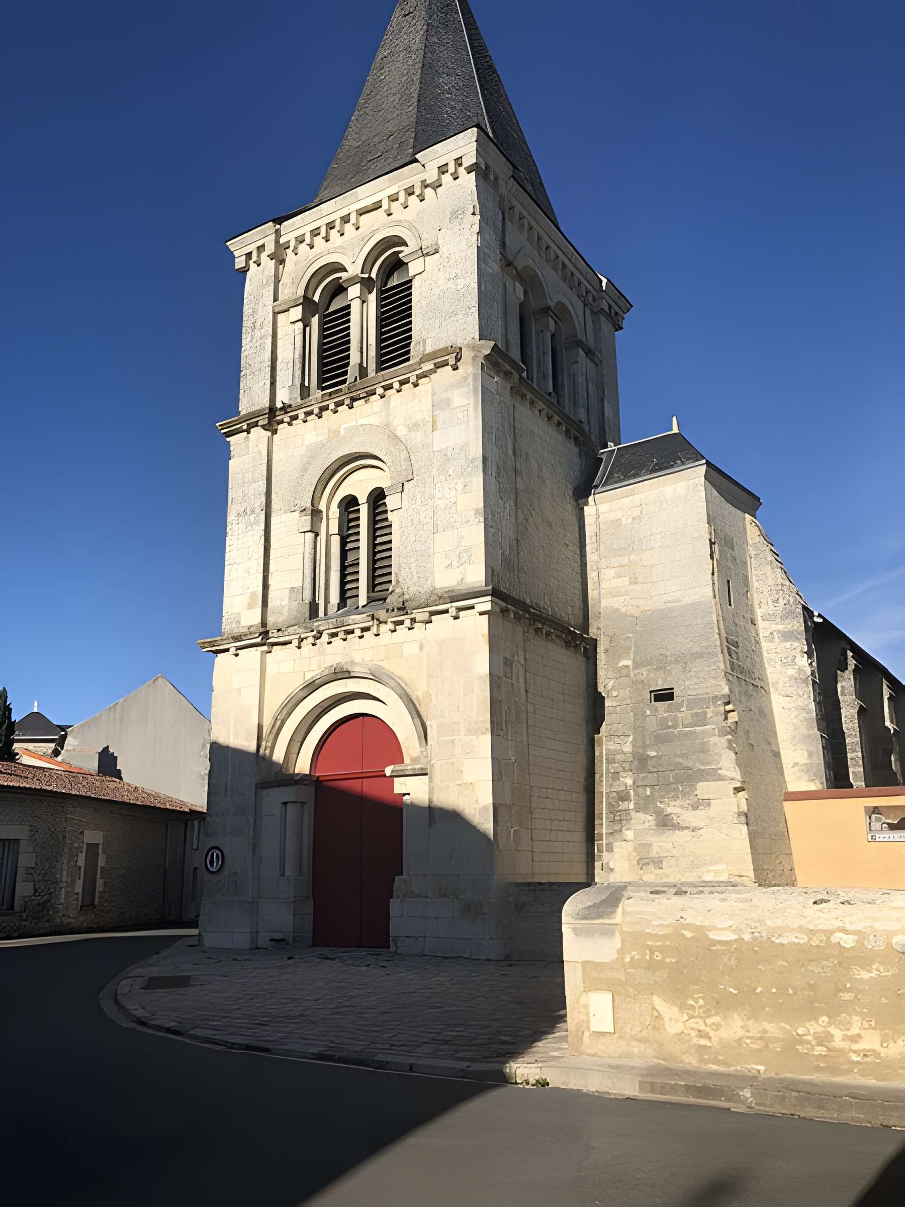 Prieuré Saint-André de Mirebeau