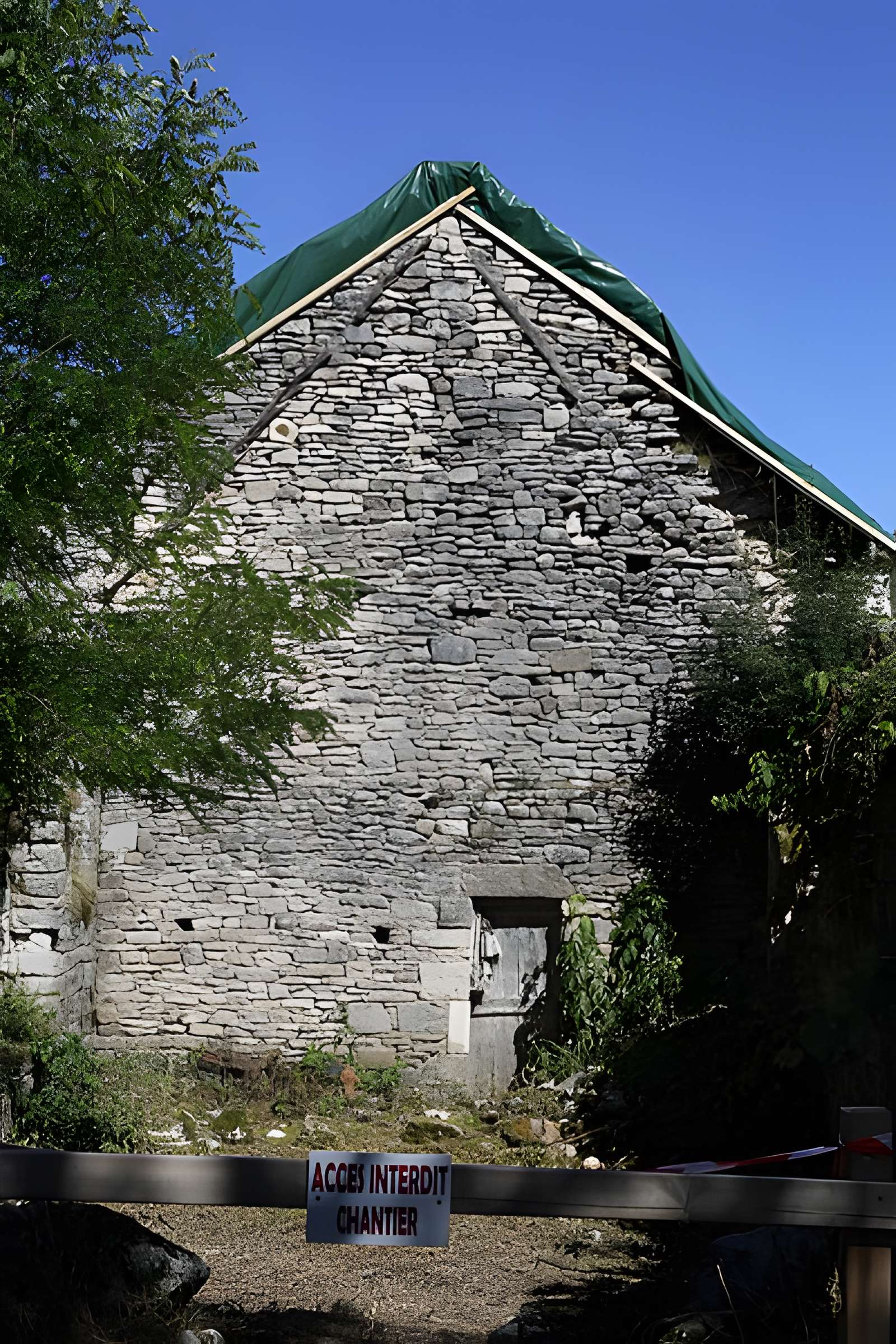Prieuré Saint-Étienne des Alix