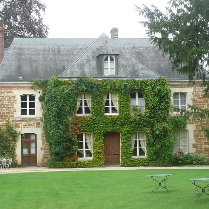 Photo de Prieuré Saint-Michel de Crouttes