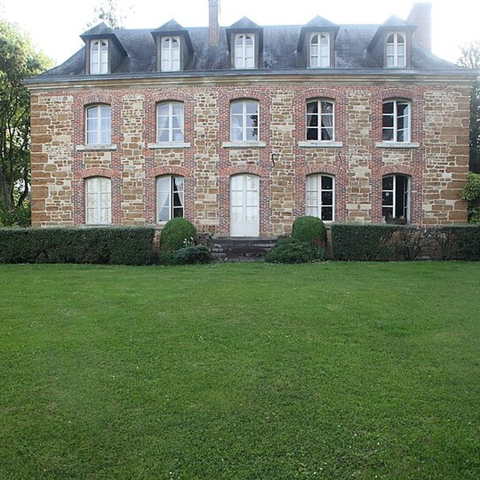 Photo de Prieuré Saint-Michel de Crouttes