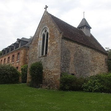 Prieuré Saint-Michel de Crouttes